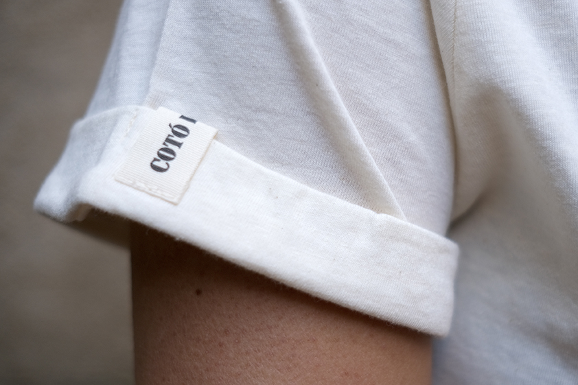 Camiseta entallada manga corta - Imagen 10